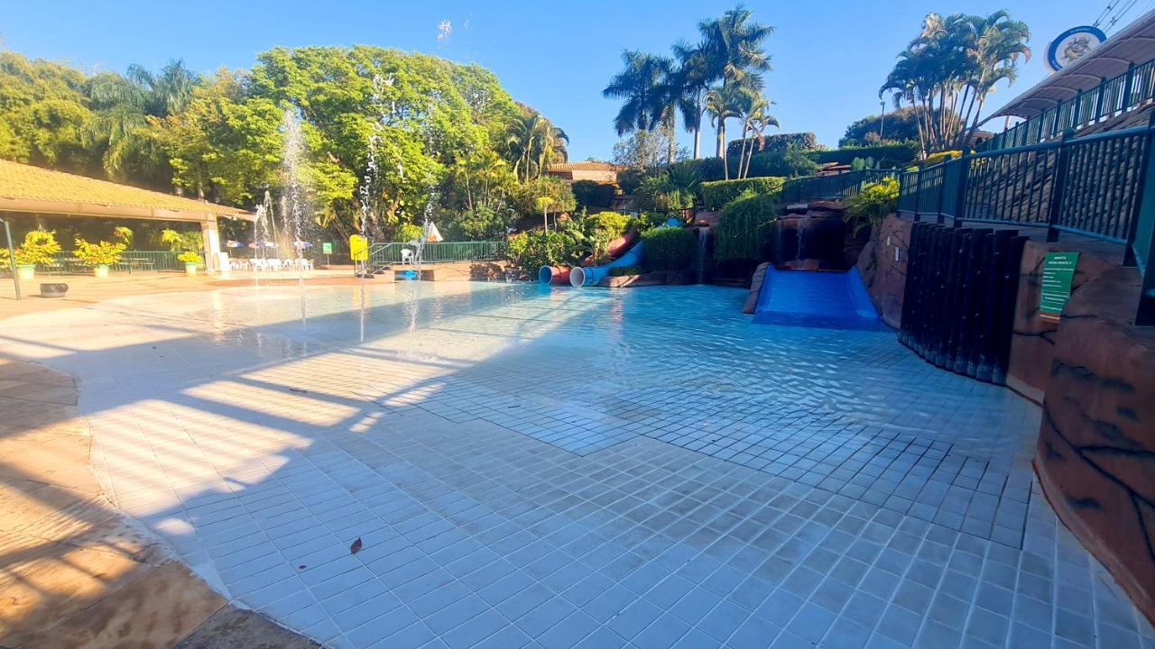 Spazzio Diroma Gratis Entrada Acqua E Splash Apartamento