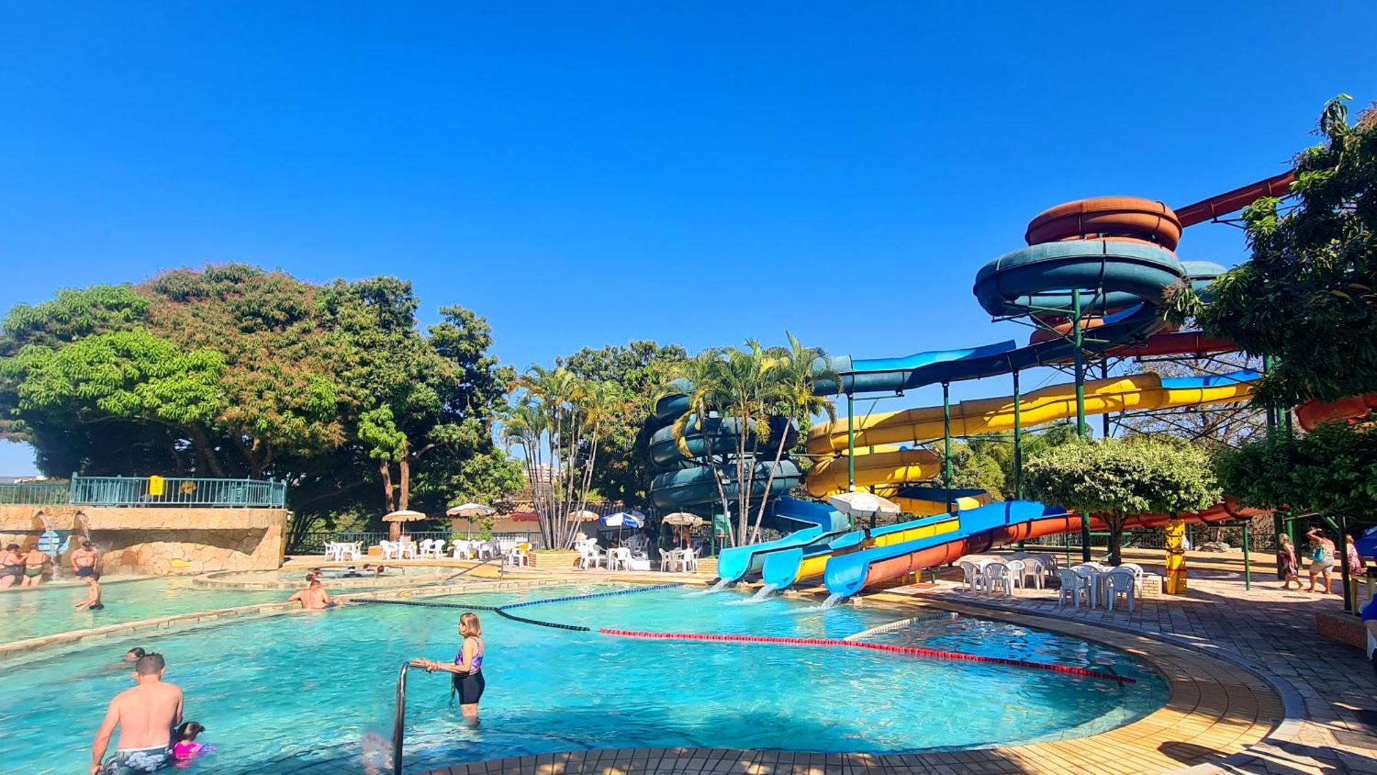 Apartamento Spazzio Diroma Gratis Entrada Acqua E Splash *