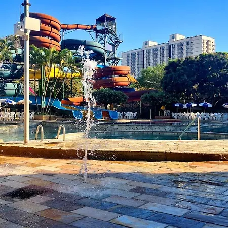 Hotel Spazzio Diroma Gratis Entrada Acqua E Splash Caldas Novas Exterior photo