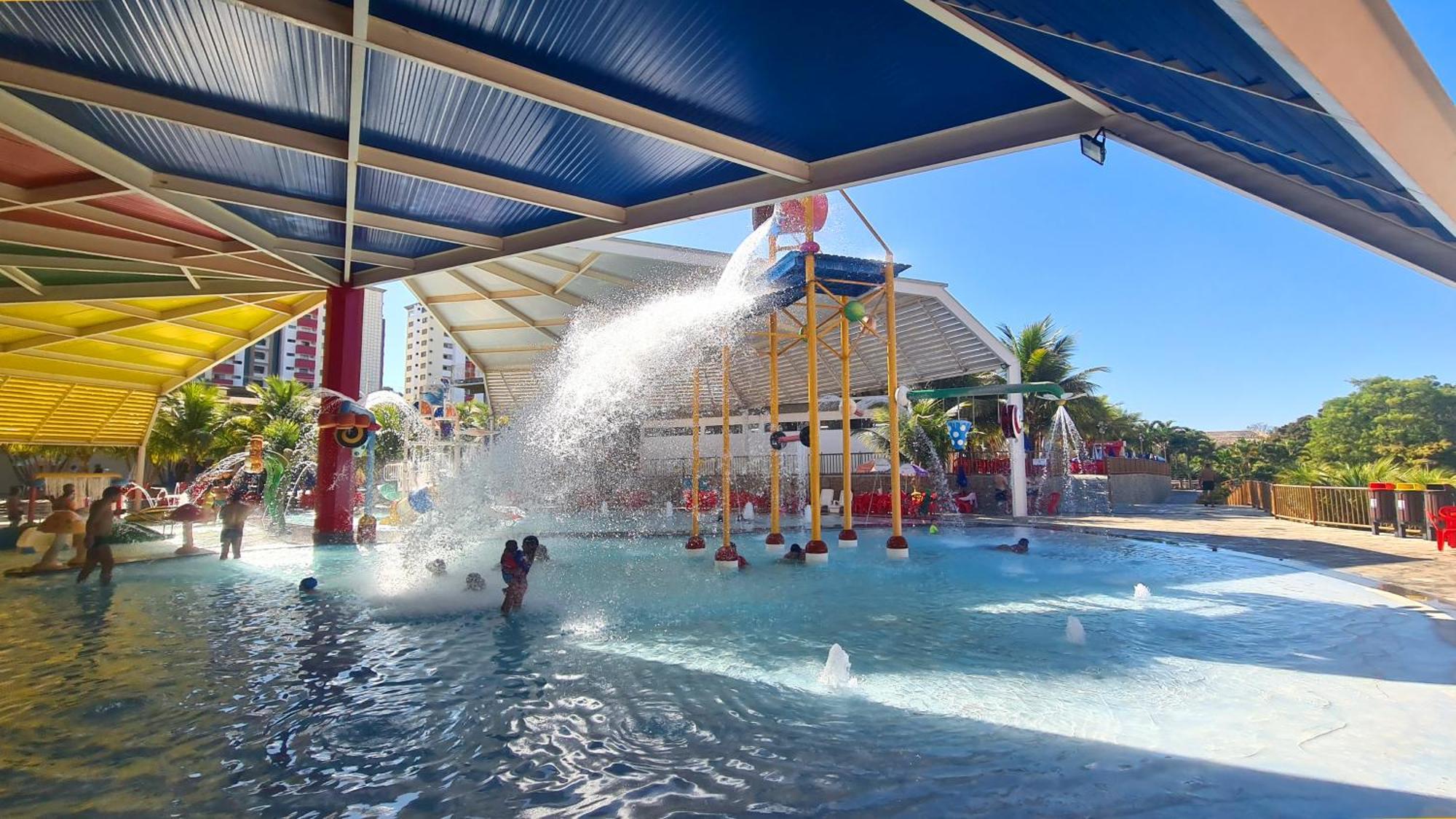 Spazzio Diroma Gratis Entrada Acqua E Splash 公寓 Caldas Novas
